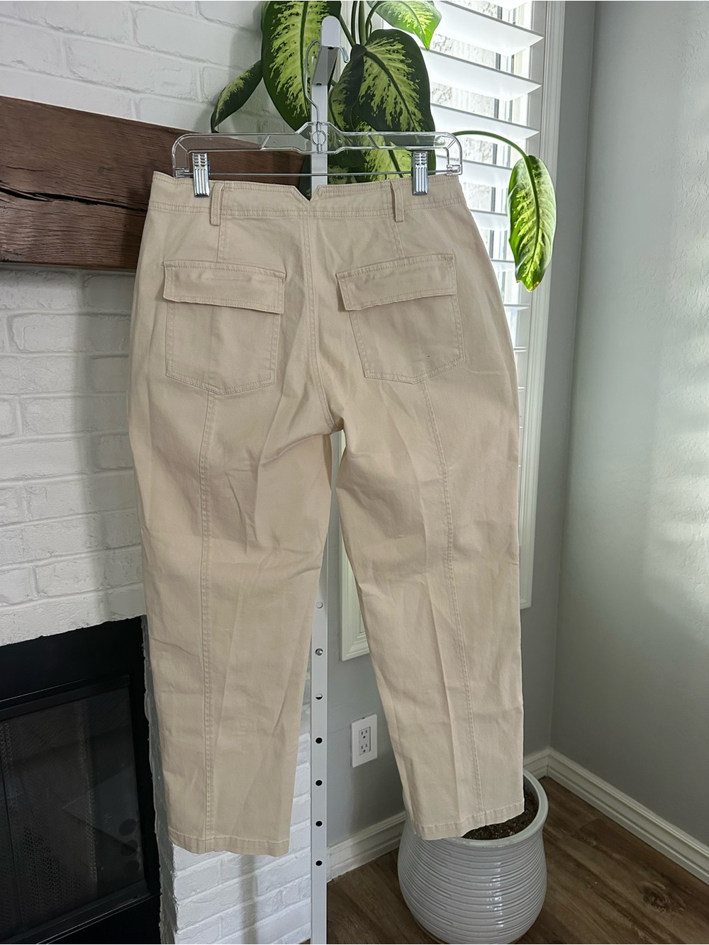 Flamingals Solid Stitch Detail Mid Waist Barrel Leg Pants Beige - Picture 6 of 7